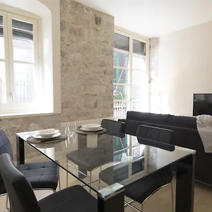 Apartment Bravissimo Cort Reial-2a, Girona